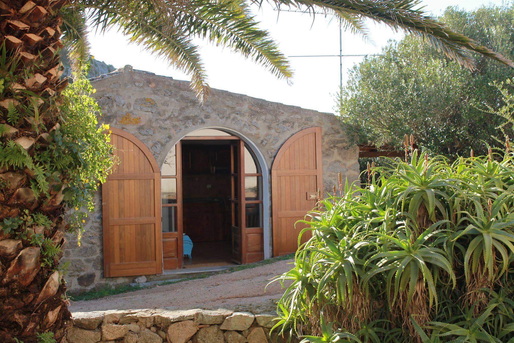 Rena Garden Apartments Santa Teresa Gallura Dış mekan fotoğraf